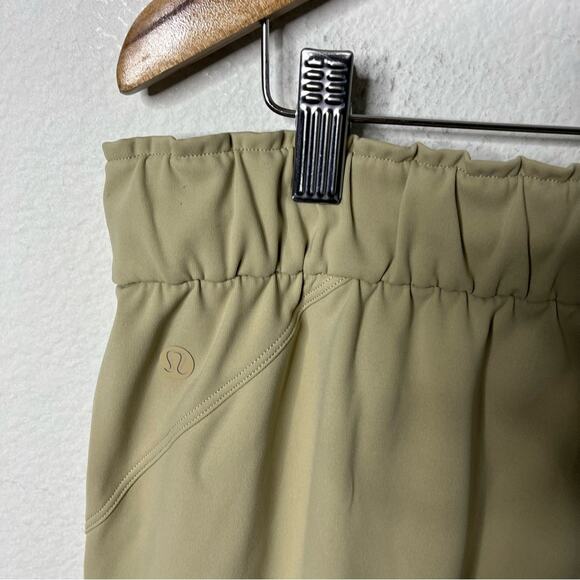 Lululemon Stretch High Rise Crop 23" Trench Tan Pants Womens Size 14 - Picture 7 of 7